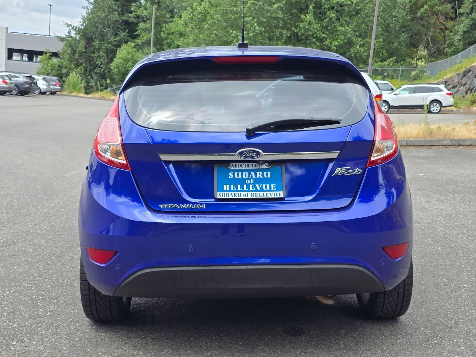 Used 2015 Ford Fiesta Titanium FWD image 4