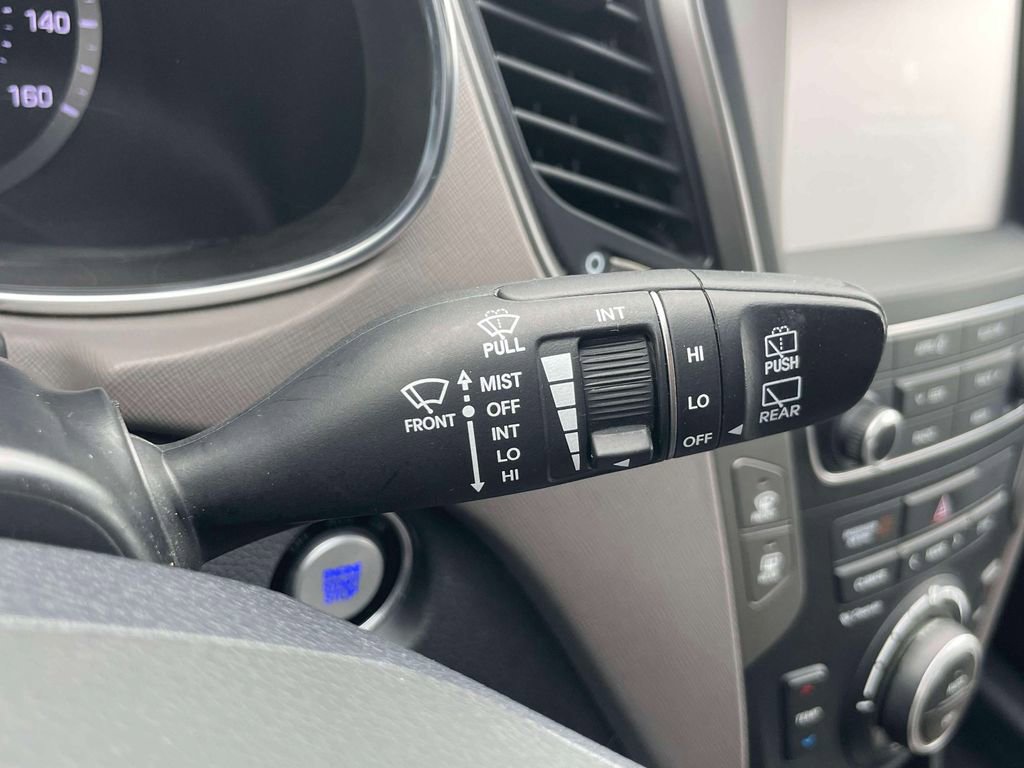 Used 2018 Hyundai Santa Fe Sport AWD/4WD image 23