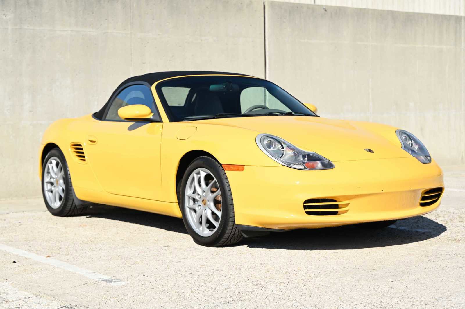 Used 2004 Porsche Boxster CABRIOLET 2D image 3