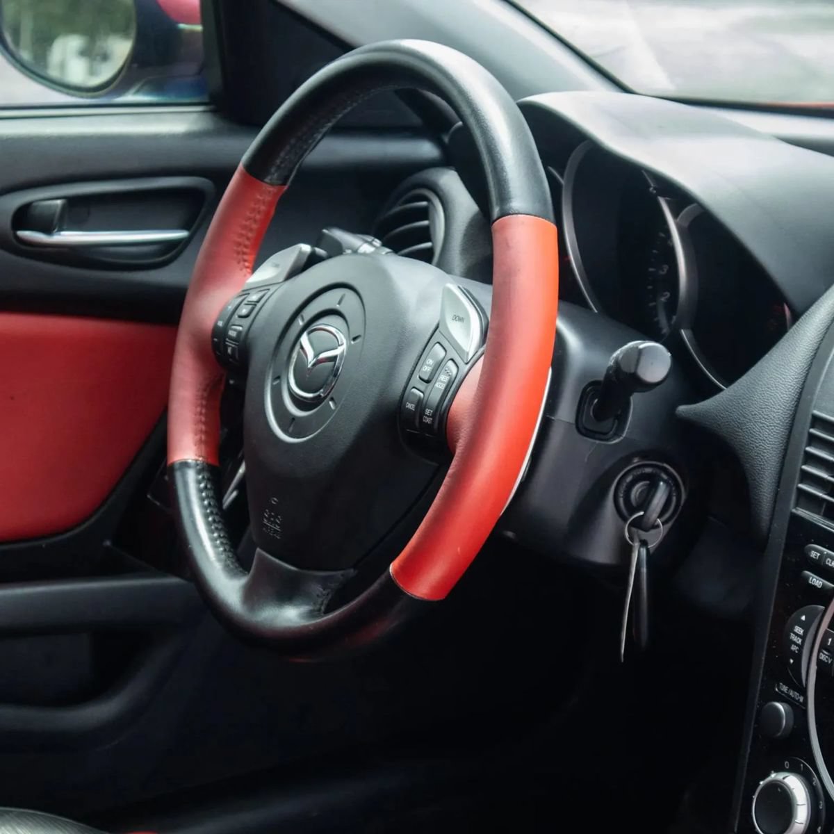 Used 2004 MAZDA RX-8 w/ AT Grand Touring Pkg RWD image 18