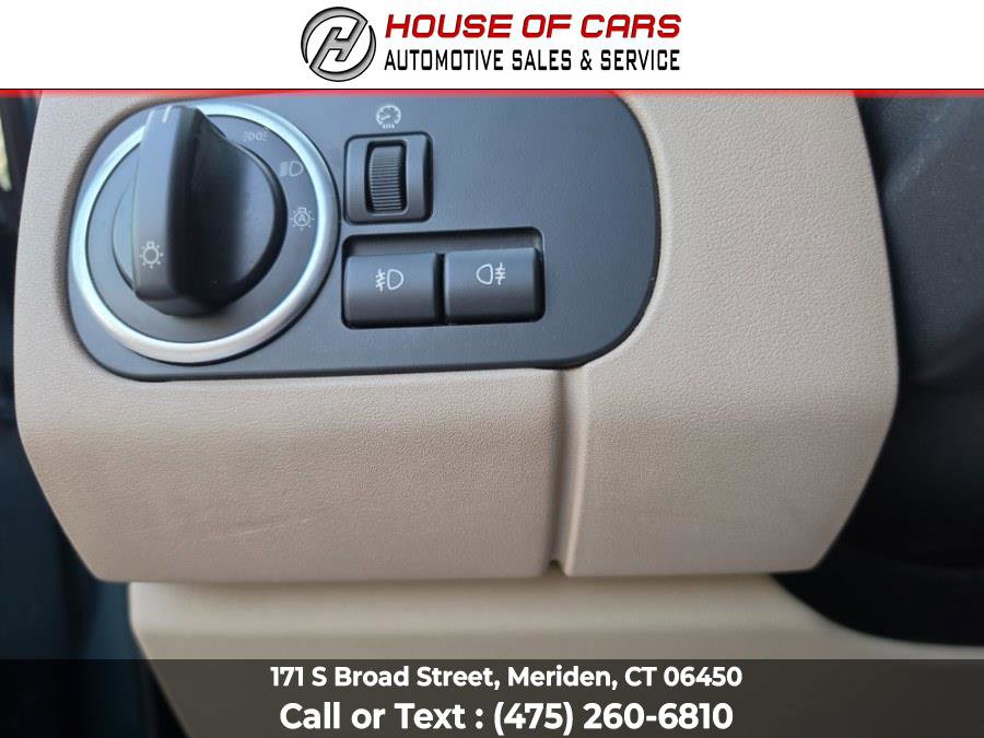 Used 2011 Land Rover LR4 HSE AWD/4WD image 13