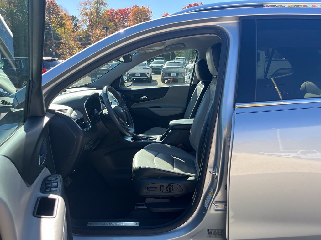 Used 2019 Chevrolet Equinox Premier FWD image 21