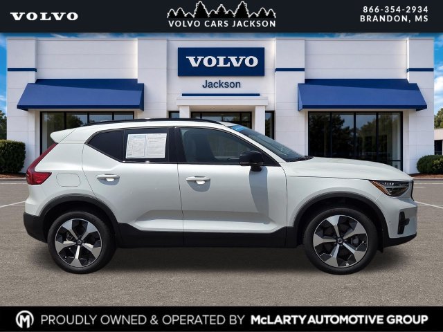 Certified 2026 Volvo XC40 B5 Plus w/ Protection Package Premier AWD/4WD image 3