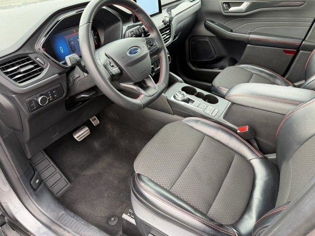 Used 2024 Ford Escape ST-Line image 18