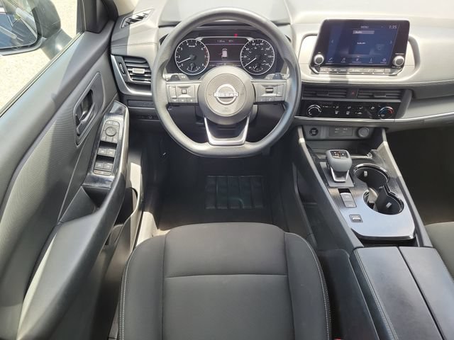 Used 2024 Nissan Rogue S FWD image 14
