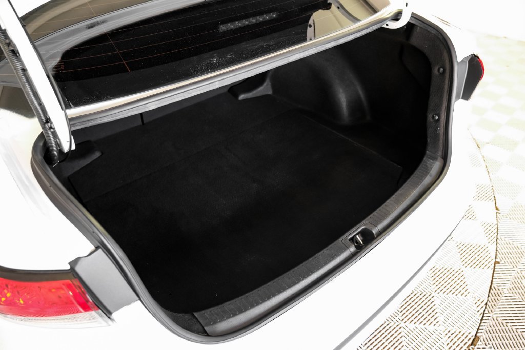 Used 2020 Toyota Corolla LE FWD image 52
