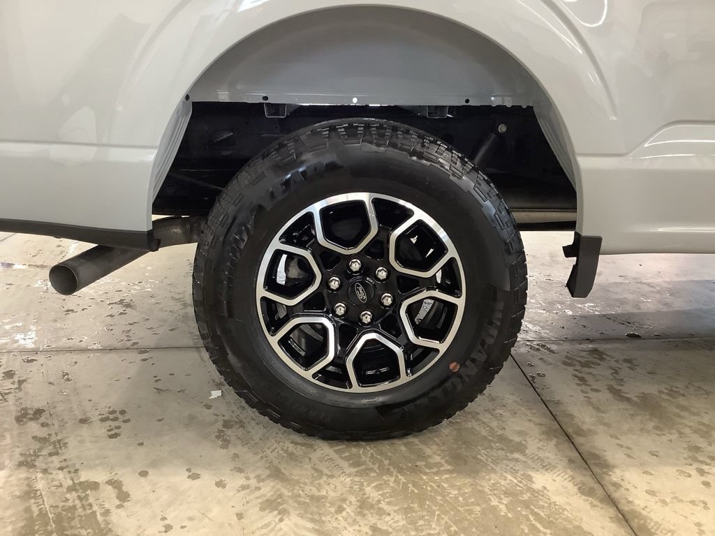 Used 2023 Ford F150 XL w/ STX Appearance Package AWD/4WD image 12
