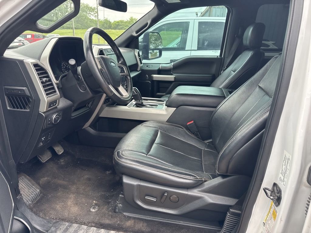 Used 2019 Ford F150 Lariat w/ Equipment Group 502A Luxury AWD/4WD image 10