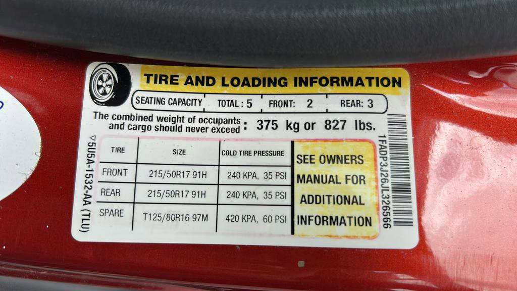 Used 2018 Ford Focus Titanium image 29