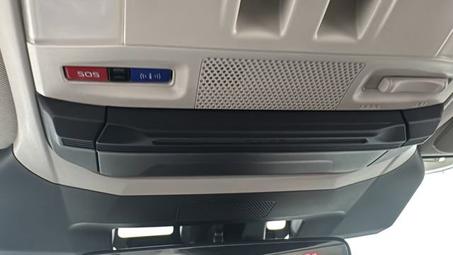 Certified 2025 Subaru Ascent Limited w/ Popular Package #2 image 36