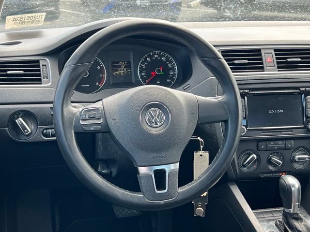 Used 2012 Volkswagen Jetta SE FWD image 10