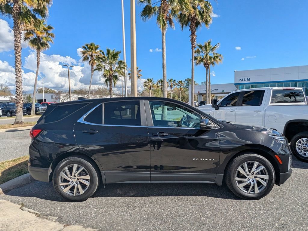 Certified 2024 Chevrolet Equinox LT image 2