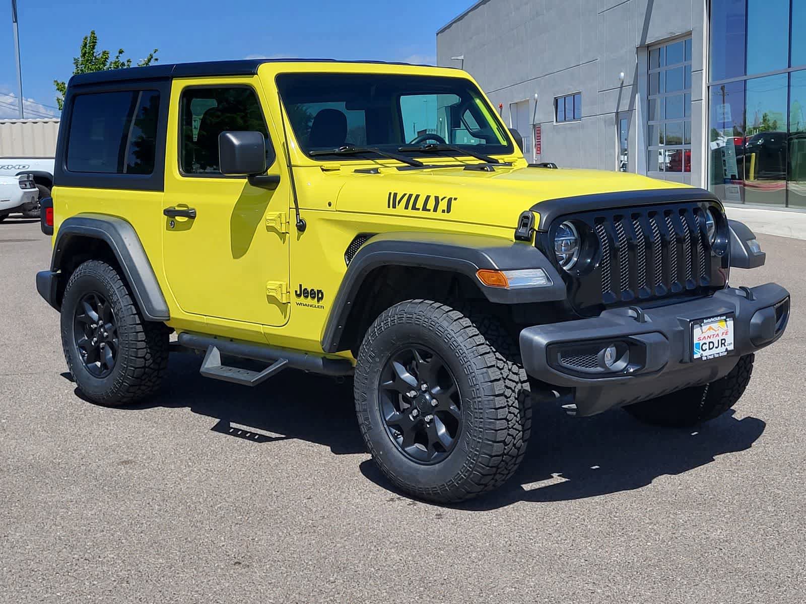Used 2022 Jeep Wrangler Sport AWD/4WD image 3
