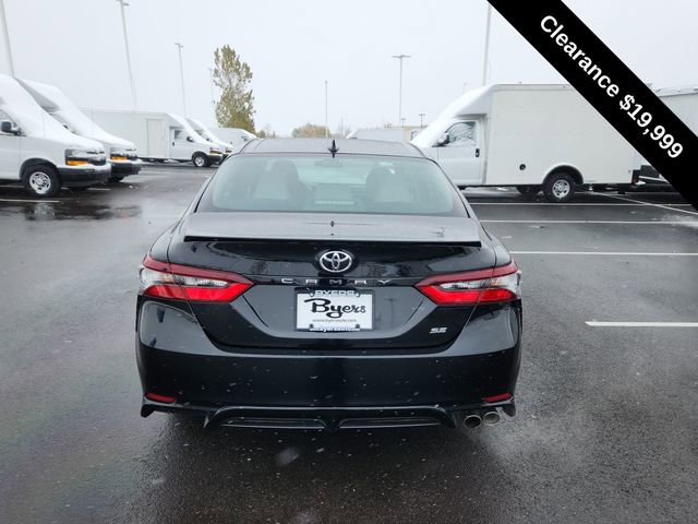 Used 2023 Toyota Camry SE image 6