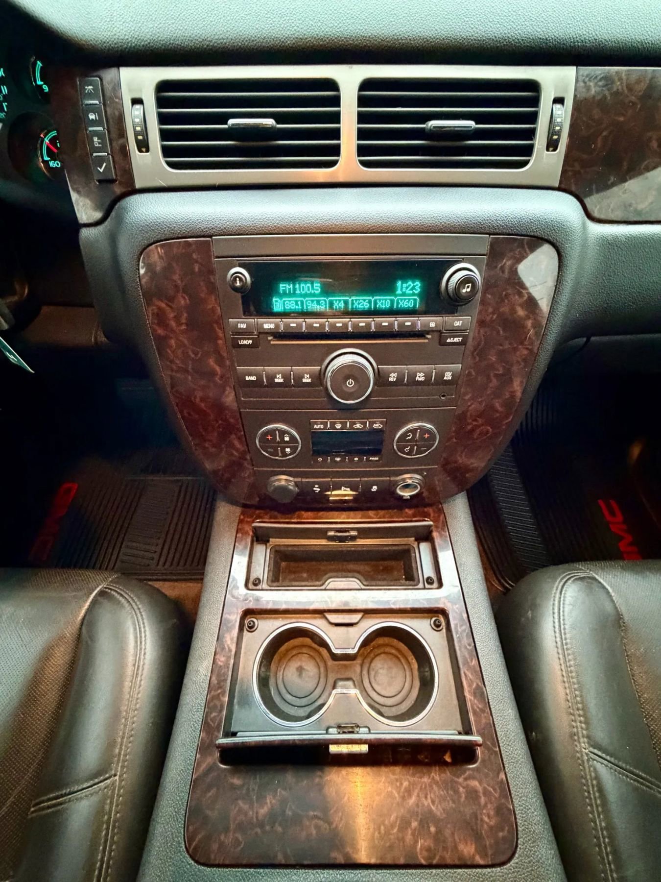 Used 2012 GMC Sierra 1500 Denali image 13