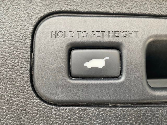 Used 2024 Honda Odyssey Elite image 4