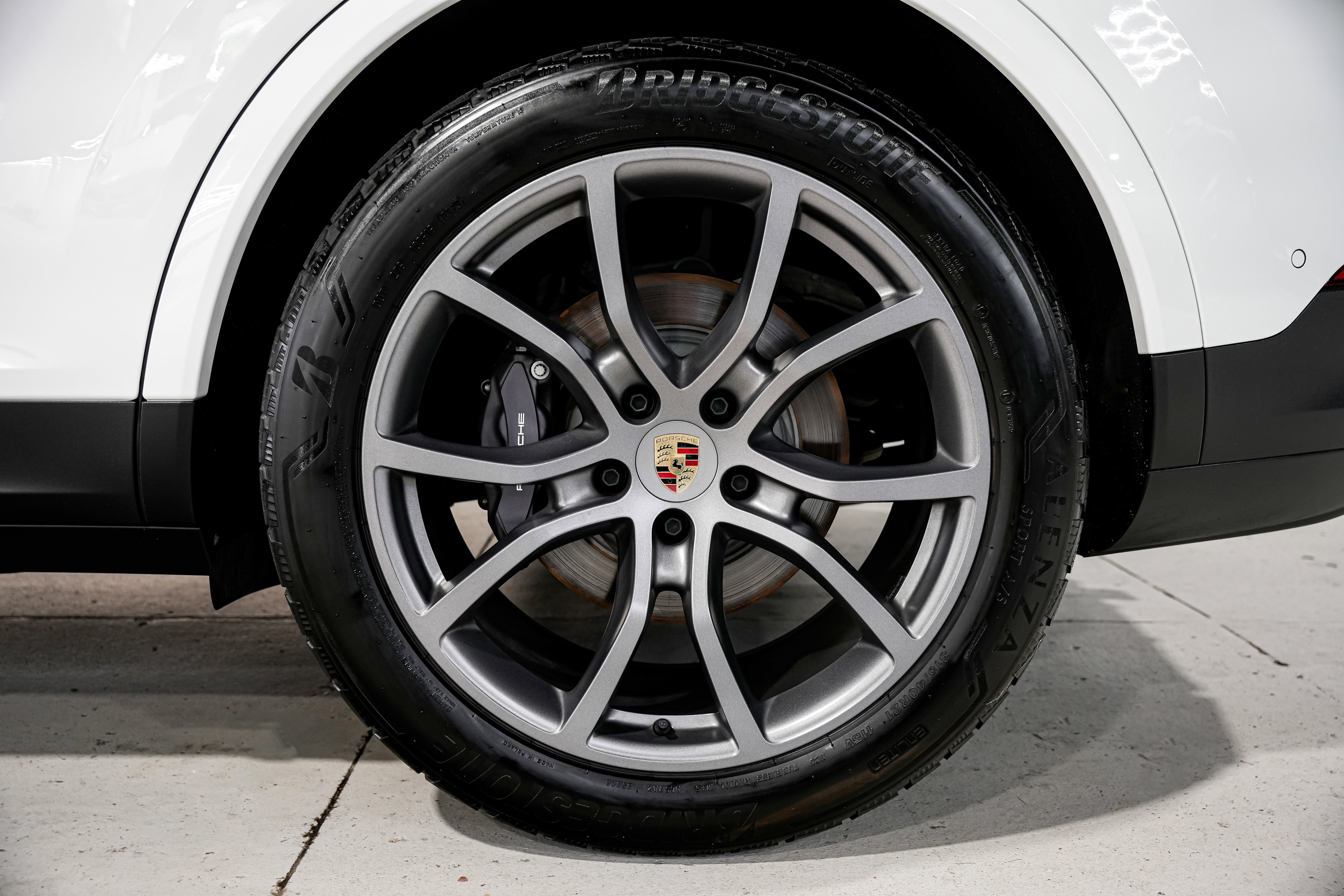 Used 2024 Porsche Cayenne Coupe w/ Premium Package Plus image 53