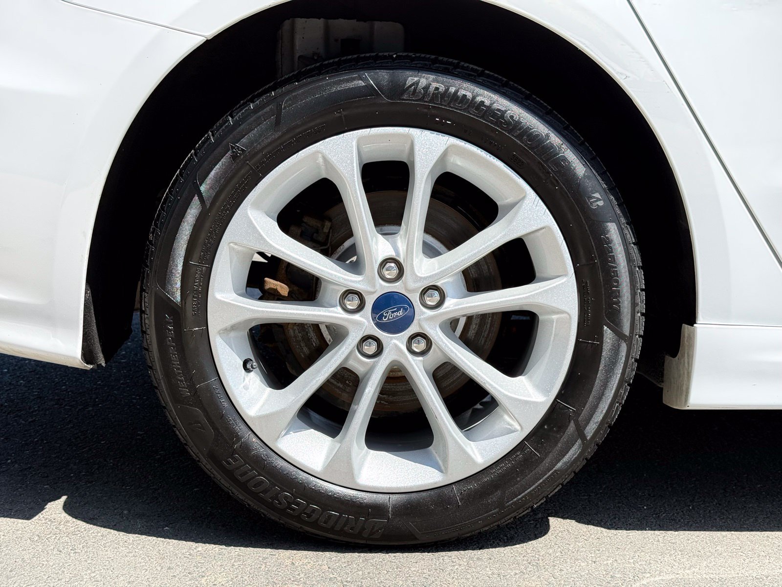 Used 2019 Ford Fusion SE FWD image 13