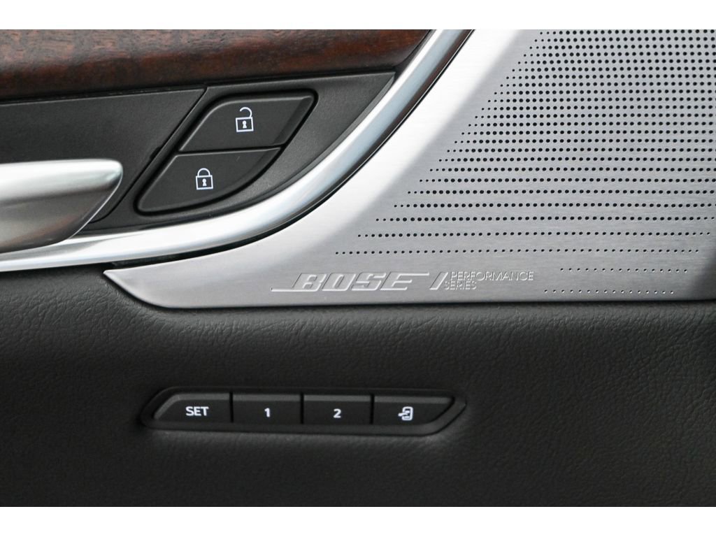 New 2026 Cadillac XT5 Sportv w/ LPO, Onyx Lite Package image 16