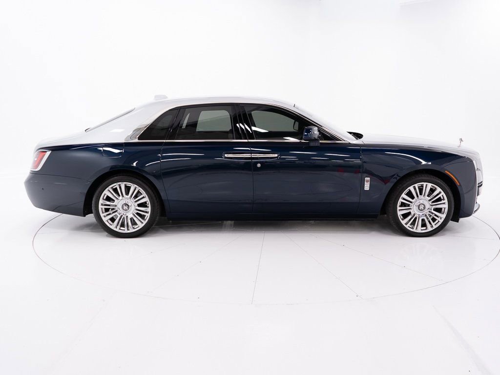Certified 2023 Rolls-Royce Ghost w/ Ghost Package image 6