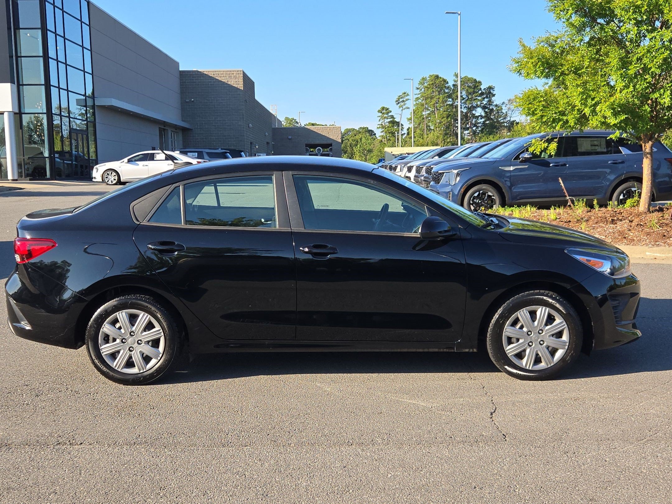 Used 2023 Kia Rio LX FWD image 8
