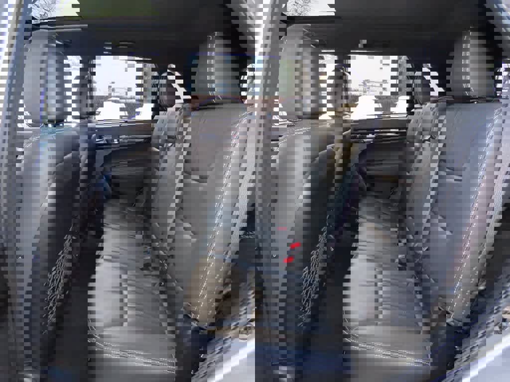 Used 2014 Kia Sorento SX w/ 3rd Row Package image 15