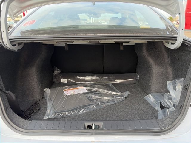 New 2025 Nissan Versa SV w/ Trunk Package FWD image 20
