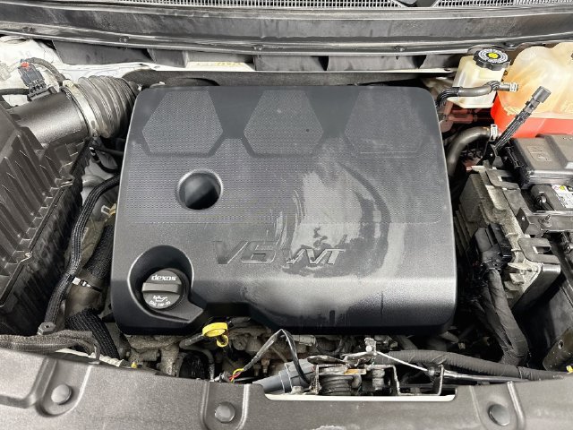 Used 2021 Chevrolet Traverse LT AWD/4WD image 31