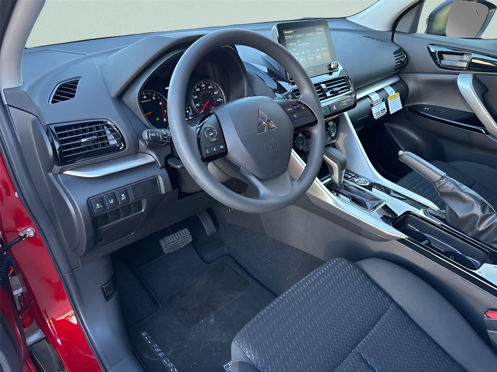 New 2026 Mitsubishi Eclipse Cross LE AWD/4WD image 23