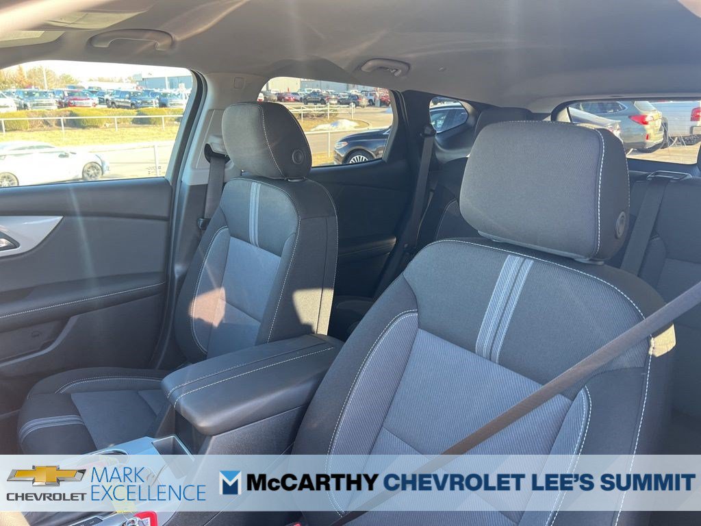 New 2026 Chevrolet Blazer LT w/ Convenience Package FWD image 34