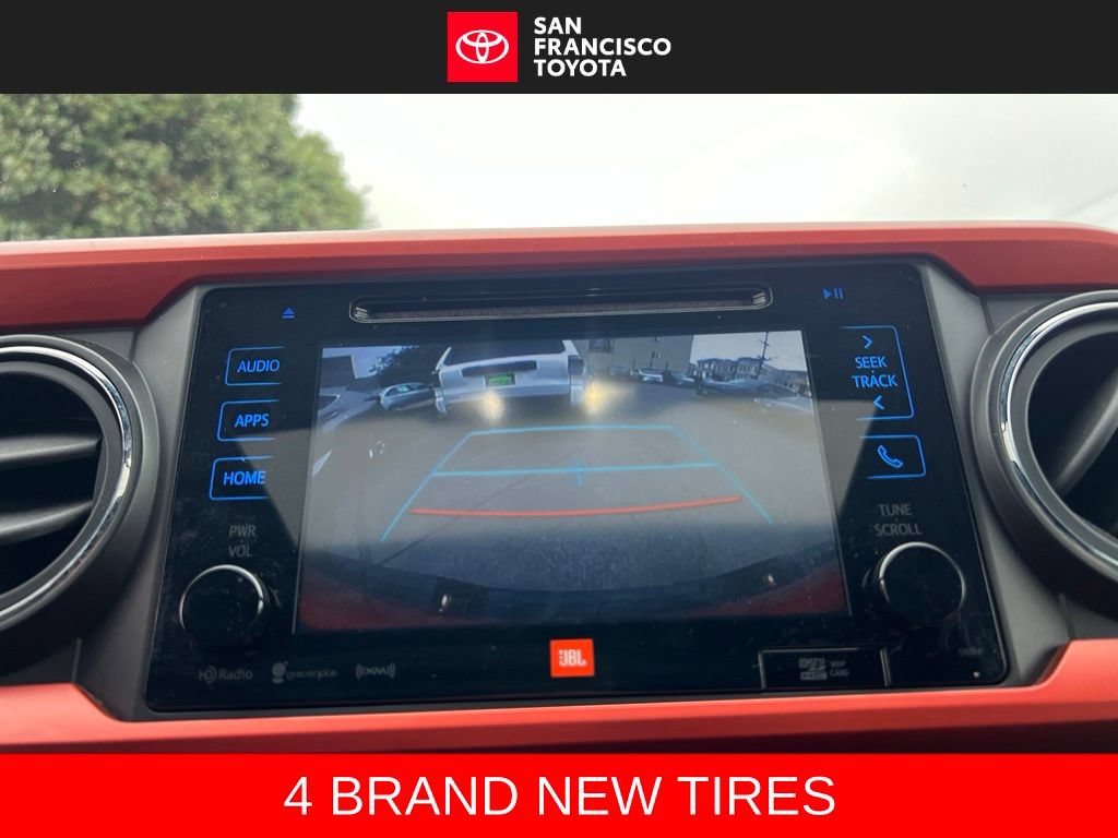 Used 2016 Toyota Tacoma TRD Off-Road AWD/4WD image 25
