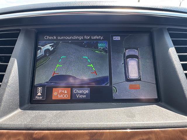 Used 2020 Nissan Armada SL image 24