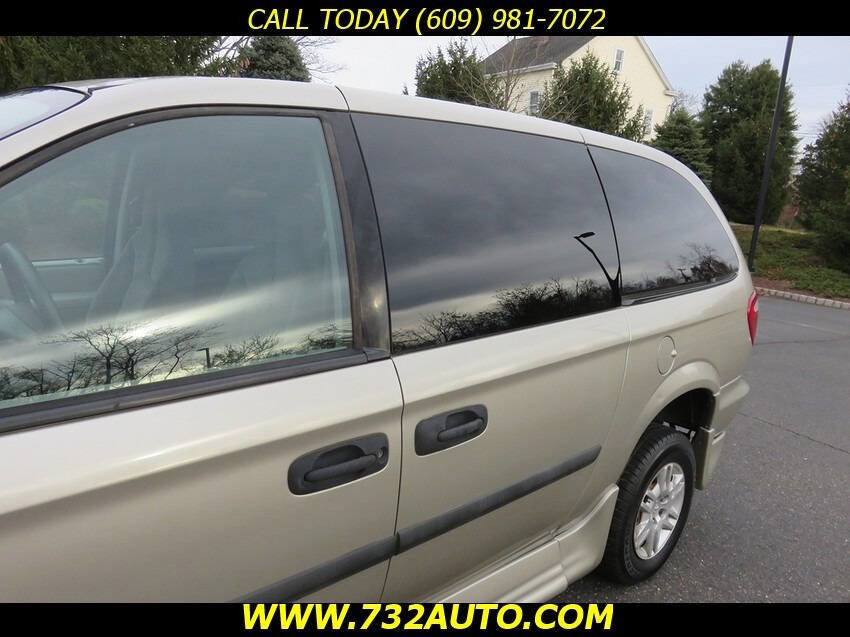 Used 2005 Dodge Grand Caravan SE w/ Popular Equipment Group I image 28