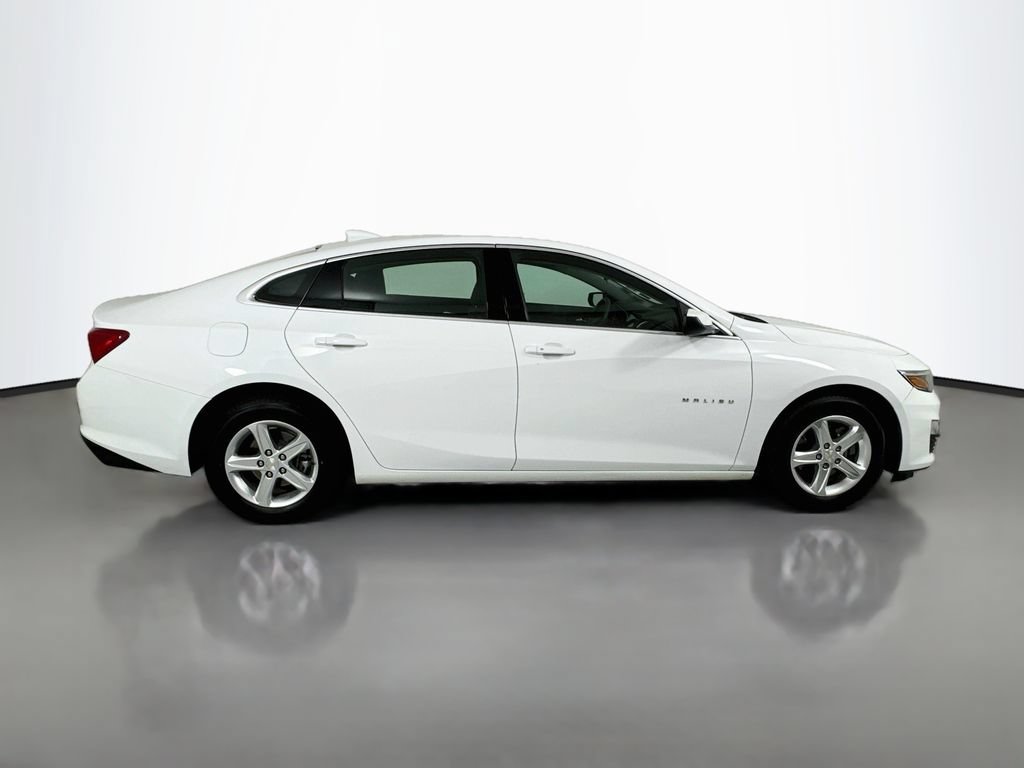 Used 2024 Chevrolet Malibu LT FWD image 8