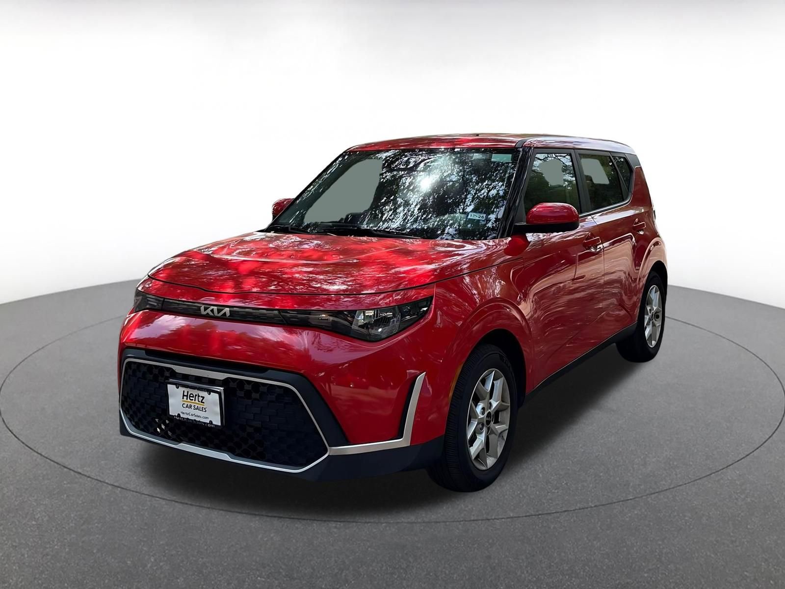 Used 2025 Kia Soul LX w/ LX Technology Package FWD image 10