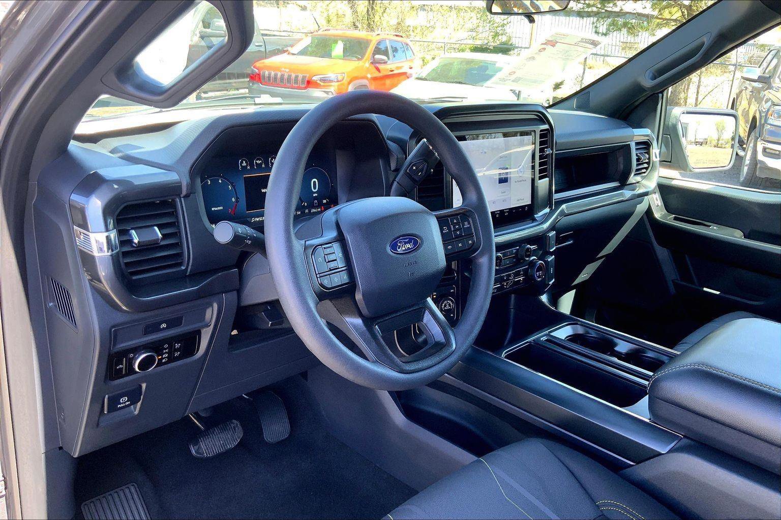 Used 2025 Ford F150 STX image 14