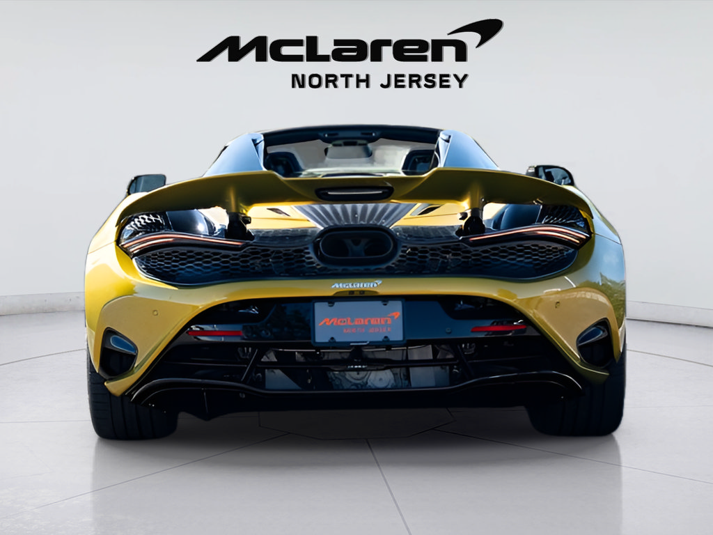 New 2026 McLaren 750S Spider RWD image 25