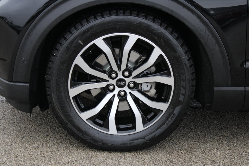 Used 2020 Ford Explorer ST image 29