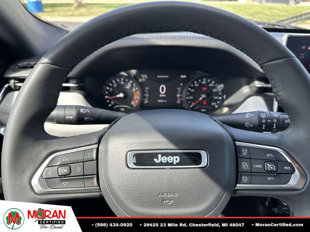 Used 2023 Jeep Compass Limited AWD/4WD image 18