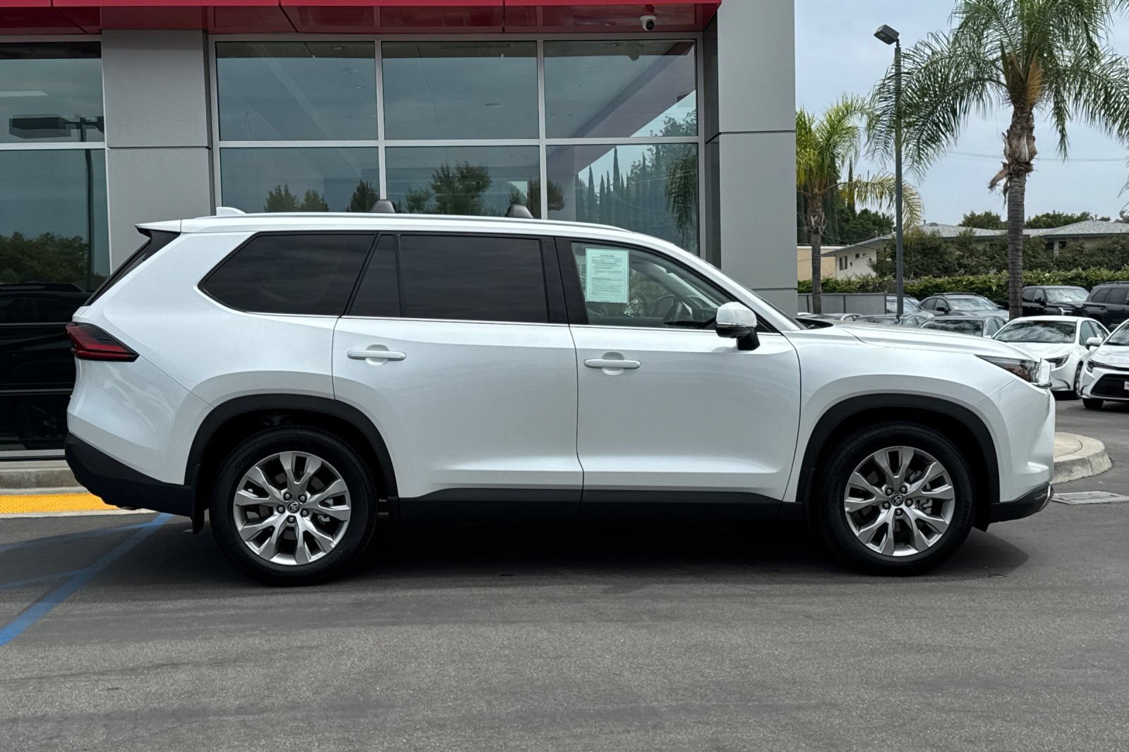 Certified 2026 Toyota Grand Highlander AWD image 4