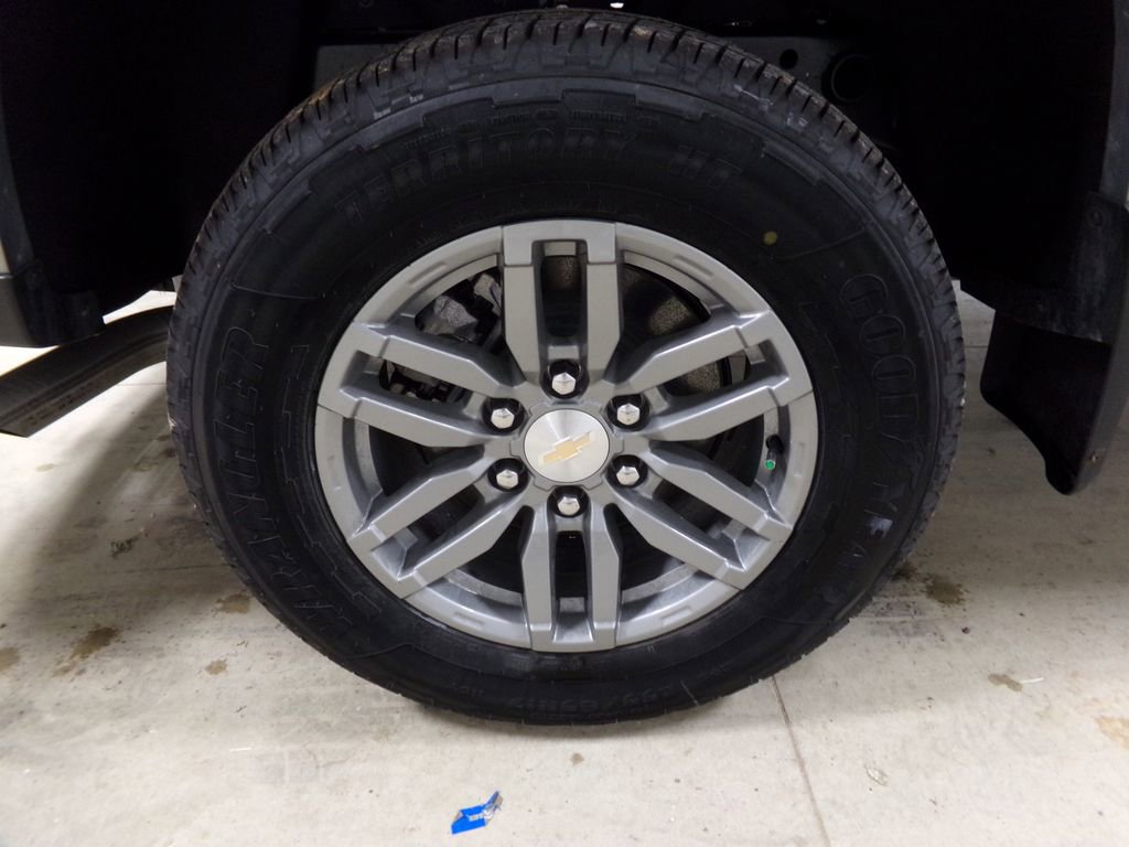 New 2025 Chevrolet Colorado LT w/ LT Convenience Package image 33