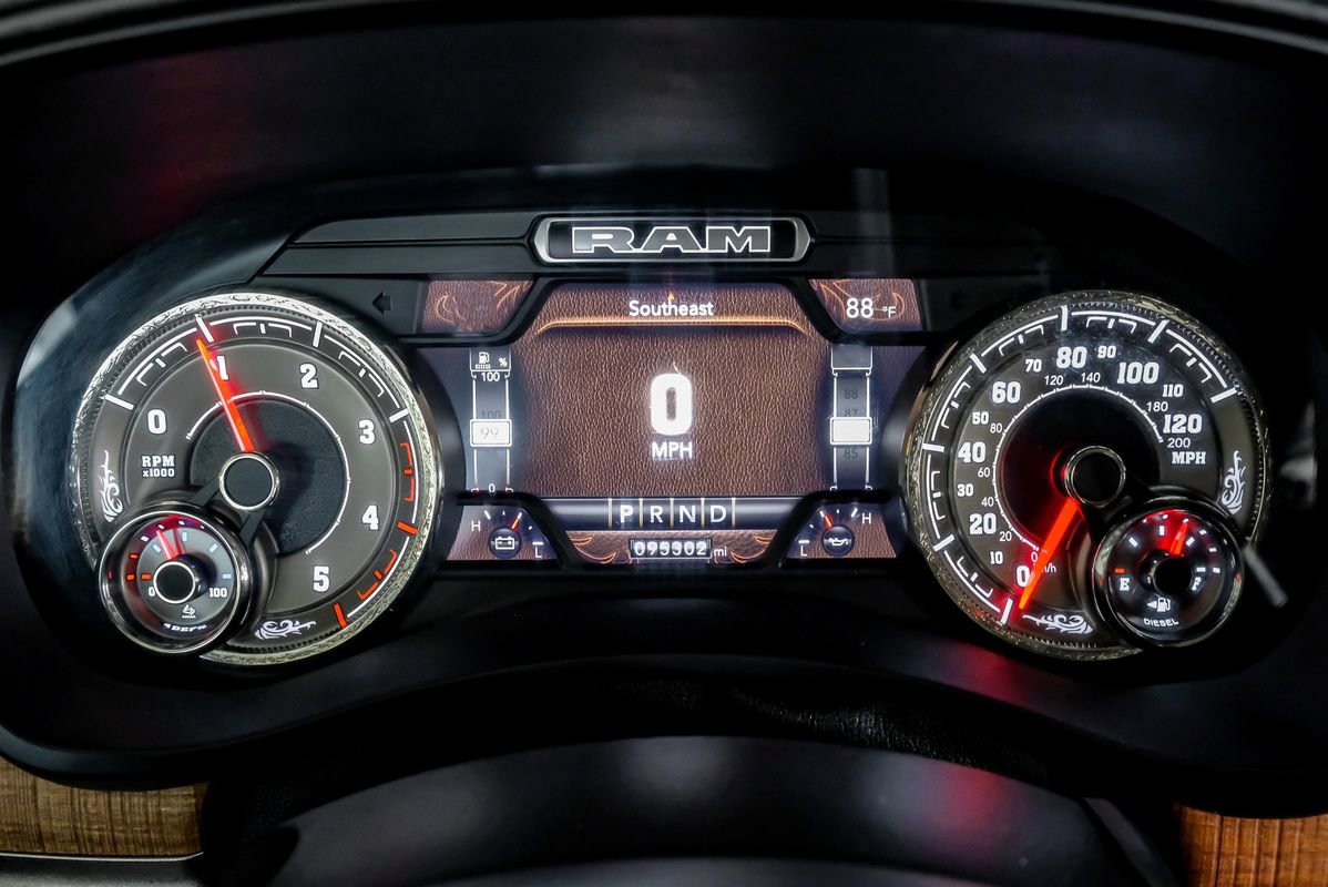 Used 2022 RAM 3500 Limited AWD/4WD image 19