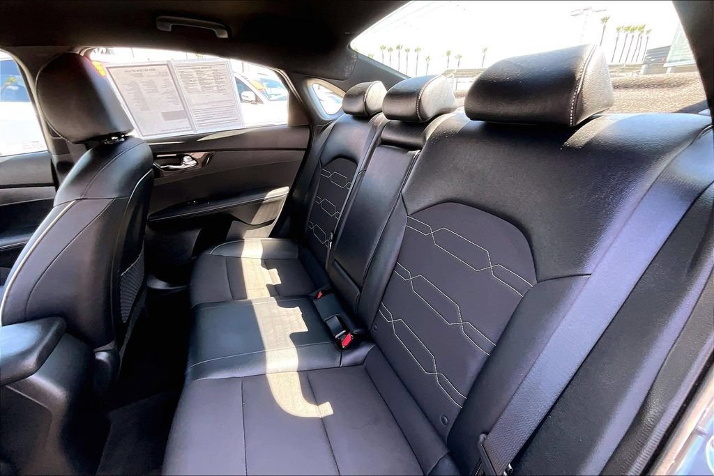 Used 2024 Kia Forte GT-Line FWD image 17