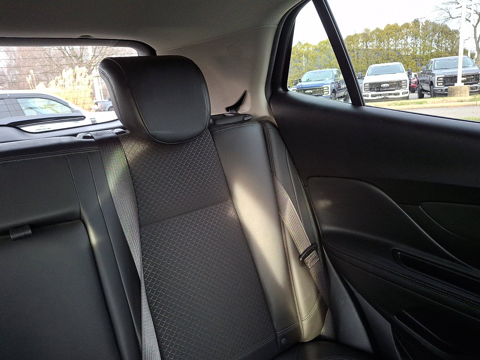 Used 2022 Buick Encore Preferred w/ Safety Package image 20