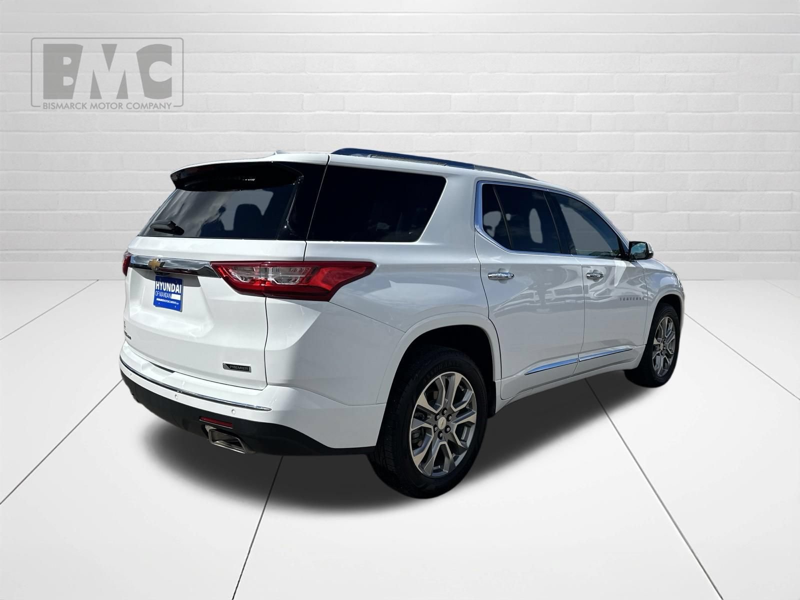 Used 2018 Chevrolet Traverse Premier AWD/4WD image 3