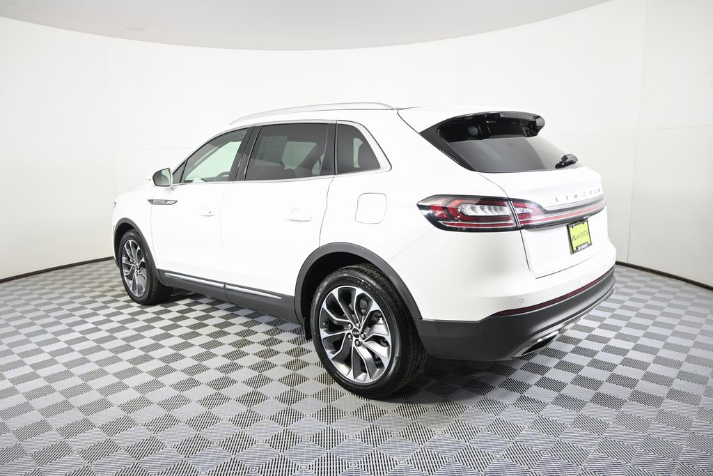 Used 2022 Lincoln Nautilus Reserve w/ Cargo Utility Package image 4