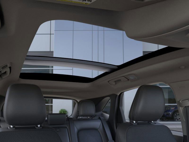 New 2025 Ford Escape SE FWD image 22