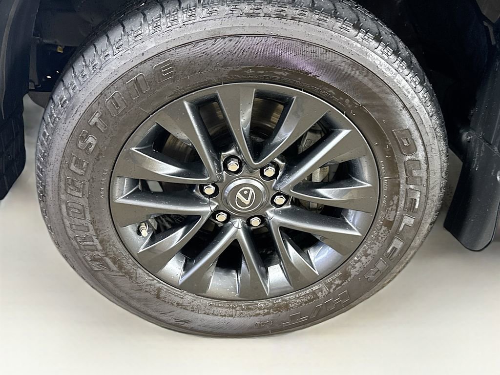 Used 2023 Lexus GX 460 Premium w/ Premium Package AWD/4WD image 40