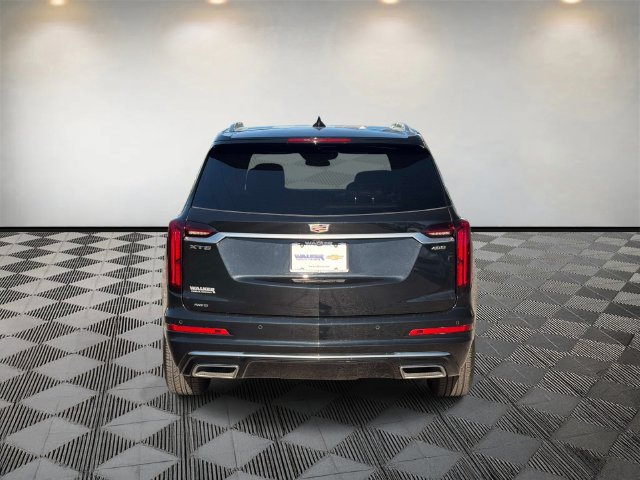 Used 2023 Cadillac XT6 Premium Luxury AWD/4WD image 7