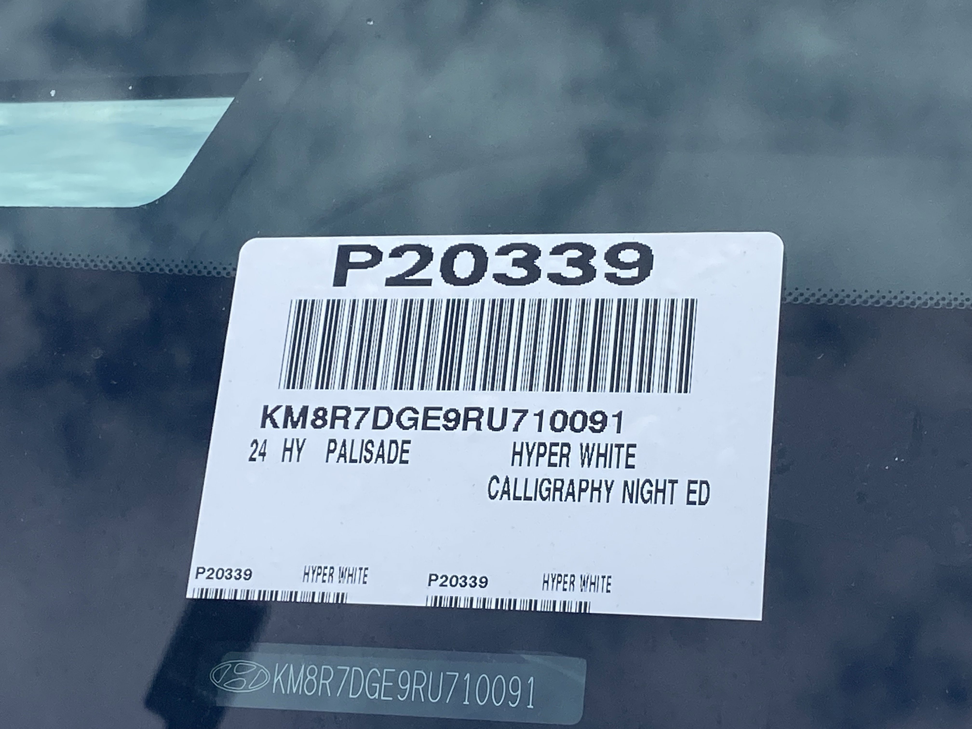 Used 2024 Hyundai Palisade Calligraphy image 32